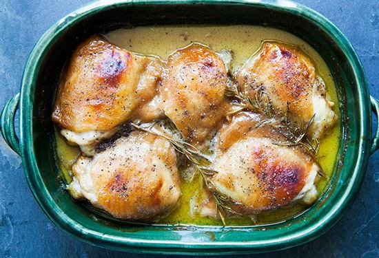 hidangan dengan rosemary