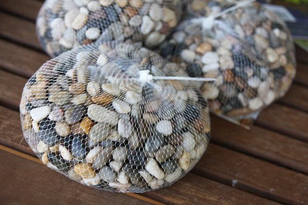 Seixos e pedras para decoração e drenagem de bulbos em vaso Seixos e pedras para decoração e drenagem de bulbos em vaso