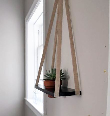 prateleira suspensa para plantas